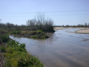 Kern River in 2006, a big water year and the year the Army Corps of Engineers deemed Isabella Dam the "most dangerous dam in America" and ordered the lake be drawn down from its max capacity of 578,000 acre feet to 360,000 acre feet. Photo by PIO Bureau.